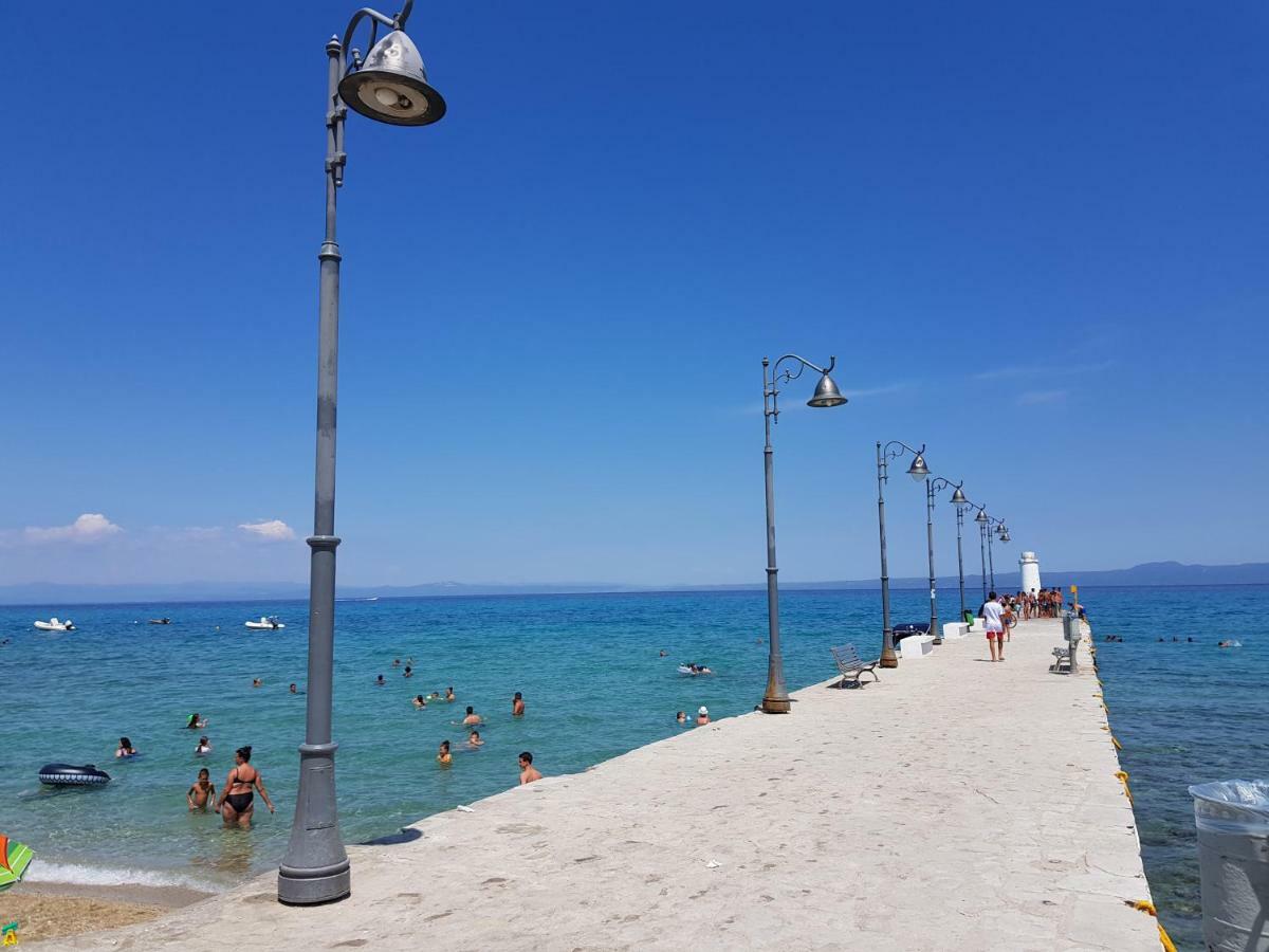 Luxury 2Br Apartment 50M From Beach Pefkochori Ngoại thất bức ảnh